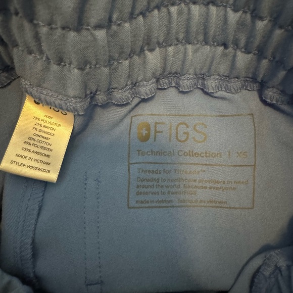 Figs Joggers - Picture 2 of 2